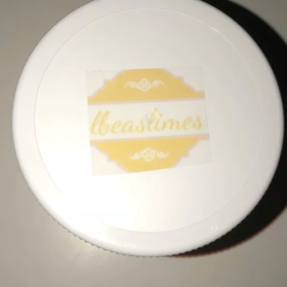 Marshmallow Twist Slime - Picture 4 of 4